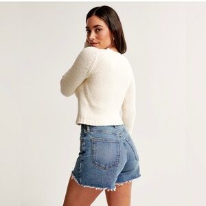 Abercrombie Curve Love High Rise Mom Short